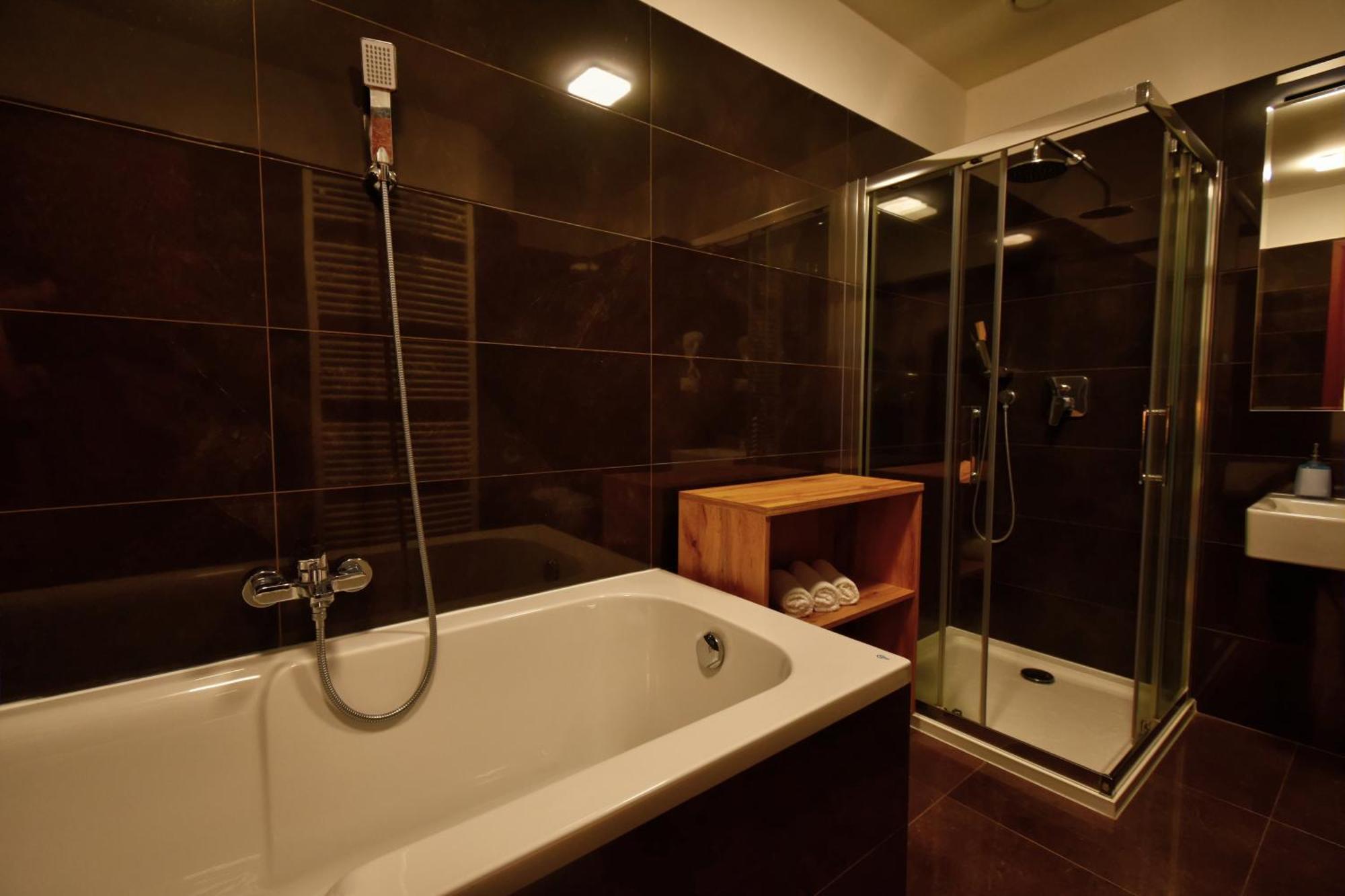 Rezidence Moser Family Apartments 카를로비바리 외부 사진